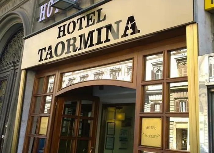 Taormina מלון 2*